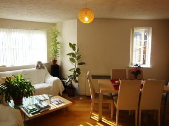 			NEW INSTRUCTION, 2 Bedroom, 1 bath, 1 reception Flat			 Windmill Drive, CRICKLEWOOD